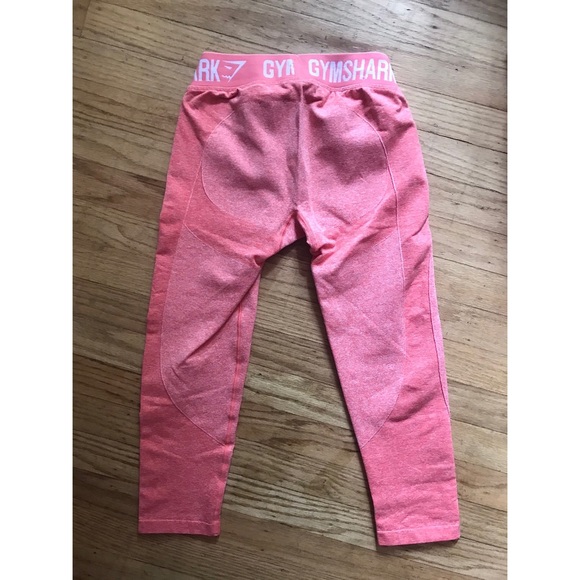 Gymshark cropped leggings - Picture 2 of 2